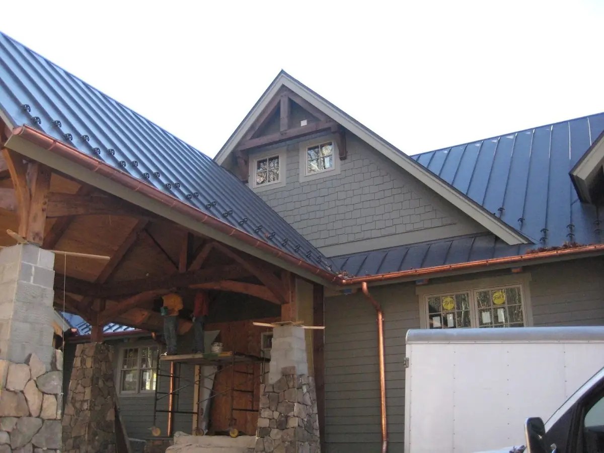 Craftsman Roofing team delivering quality roofing work in Moultonborough